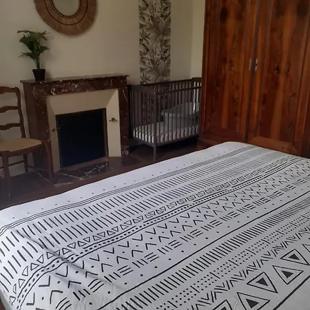 Charmante Maison De Avec Le Calme De La Campagne פואטייה